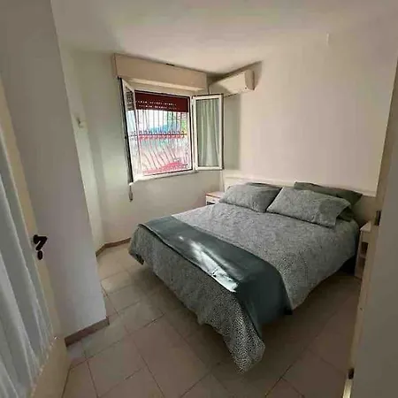 Διαμέρισμα Zona Marano - Trilocale A 100 Mt Dal Mare *